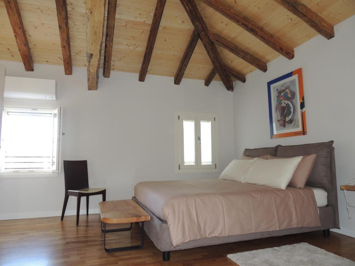 Ginkgo Guest House Ronchis Kültér fotó